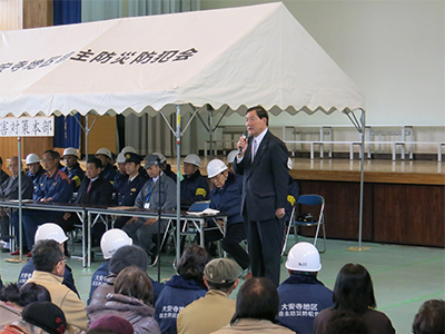 訓練に参加され皆さんに挨拶