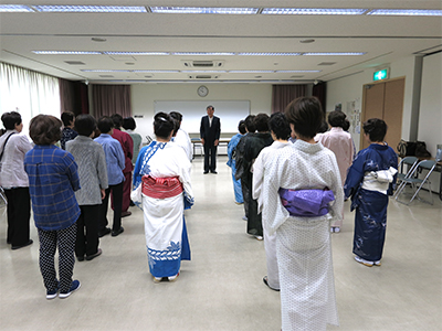 参加され皆さんに挨拶