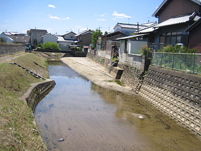 1.地蔵院川　R1.5.7撮影