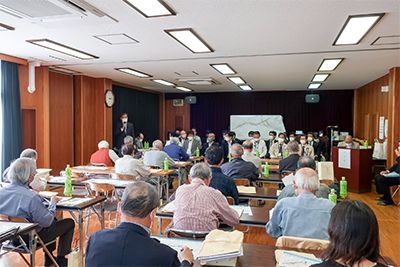 総会の様子