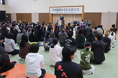 かるた大会で挨拶