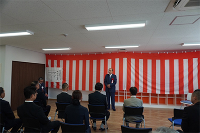 竣工式にて挨拶